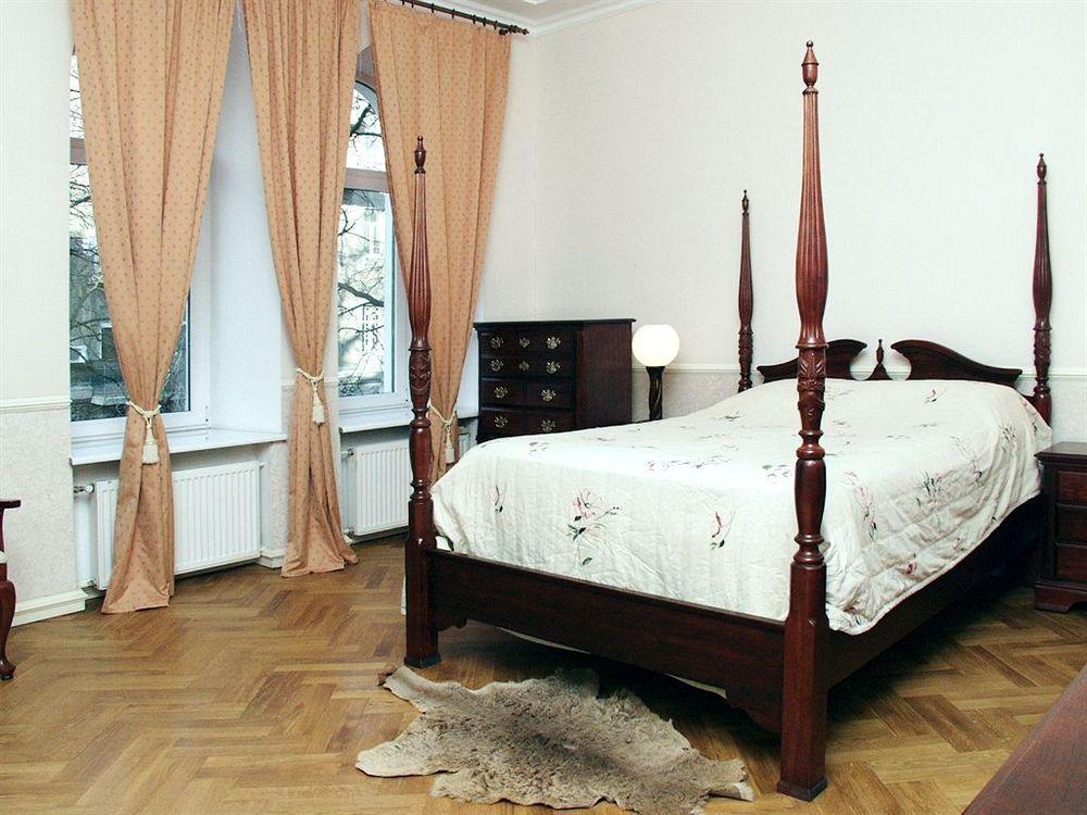 Pecherskie Lipki Kyiv Exterior photo